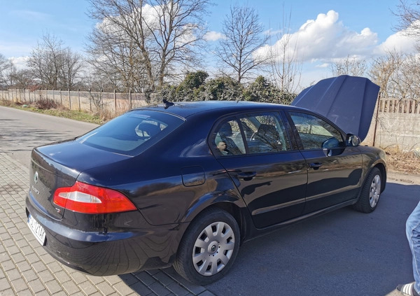 Skoda Superb cena 22000 przebieg: 296000, rok produkcji 2011 z Słubice małe 46